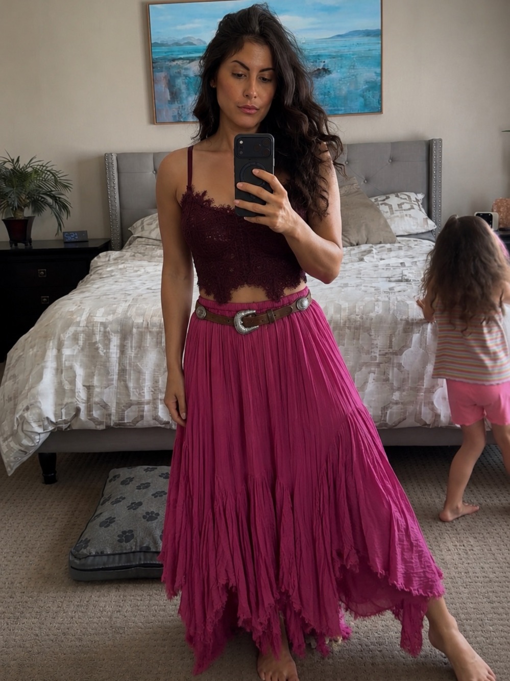 IN SEARCH OF hourglass lace corset plum